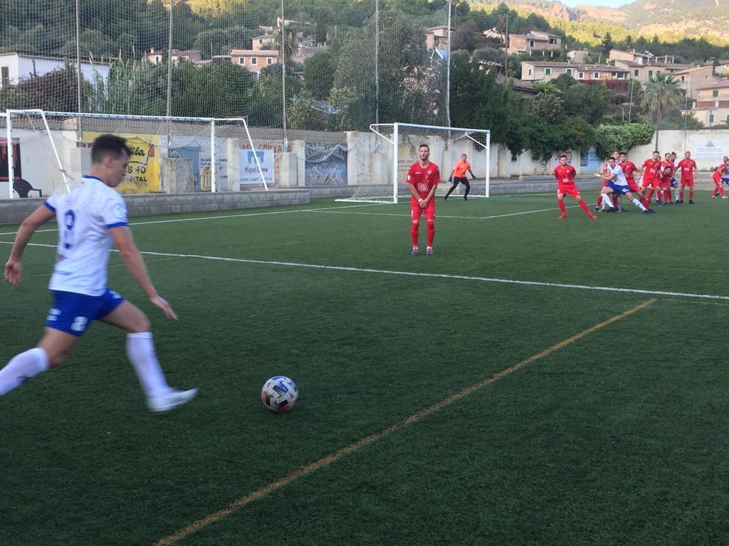 4-0. El Sóller surt apallissat d'Evissa