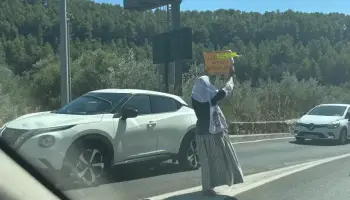 Madò Farta visita la carretera de Sóller en un nou dia de retencions