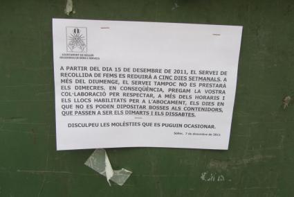 Avui s'han penjat aquests cartells.