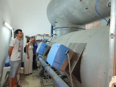 Puig mostra a l'oposició les millores realitzades al forn crematori de Son Sang