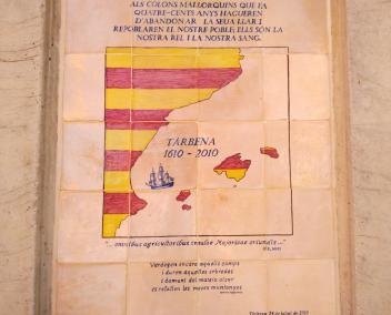 Mariu Verdú. Monument en commemoració de la repoblació mallorquina a Tàrbena