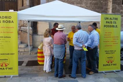 La paradeta de l'ASM torna a lluïr com sempre després del brutal atac del passat dia 7.