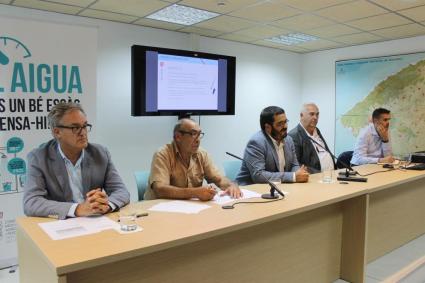 El conseller de Medi Ambient, Agricultura i Pesca, Vicenç Vidal, ha presidit aquest divendres el 32 Consell Pesquer de les Balears.