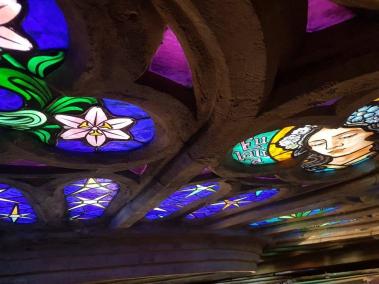 Acaba la restauració dels vitralls i el bisbe els inaugura el proper diumenge, dia 14