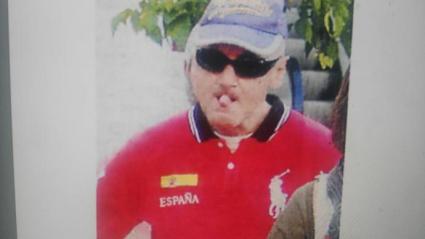 La fotografia correspon a un dia que el pressumpte agressor va acudir a sabotejar una roda de premsa d'estudiants.