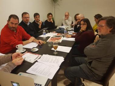 Alguns dels membres de la candidatura durant una reunió.