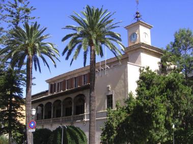 El Consolat de Mar obrirà les portes al matí per als més petits, amb visites infantils guiades per Emmanuel Danet.