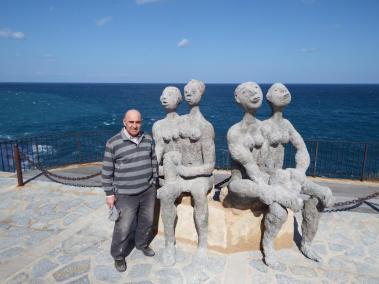 Joan Bennàssar instal·la les seves escultures als espais públics de Sóller