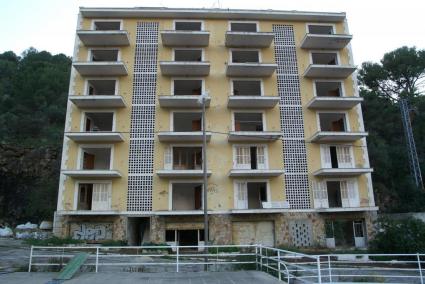 La previsió del Govern és tomar l'hotel el mes de novembre.