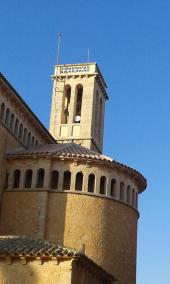 L'església nova de Calonge fou construïda entre 1903 i 1909.