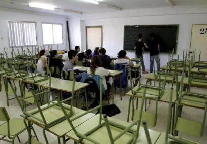 UOB difondrà models de denúncia per als docents, dirigits a la direcció del centre, a Inspecció de Treball i a la Direcció General de Treball i Salut Laboral.