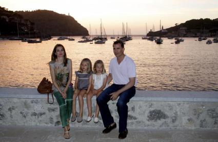 Una de les imatges dels prínceps captades el passat dilluns al Port.