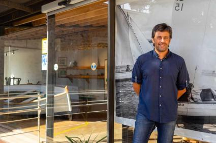 Albert Forés: «El material online suplirà les visites»