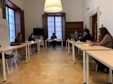 ReuniÃ³n entre representantes de la conselleria de Modelo EconÃ³mico, Turismo y Trabajo, Pimem y Habtur.