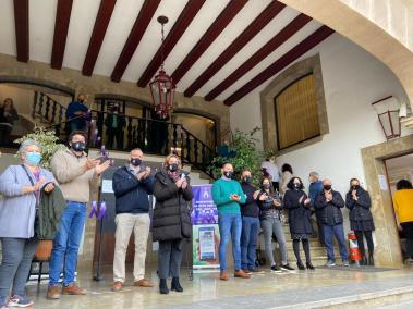 Minut de silenci pel 25N