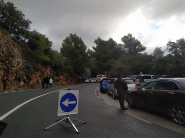 Allau de multes a conductors per col·lapsar la Serra per veure la neu
