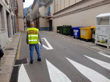 Un únic voluntari arranca amb les patrulles escolars