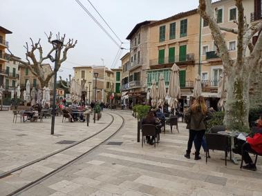 Les terrasses avui matí eren plenes de clients.