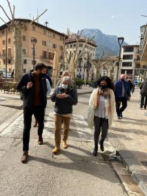 El conseller de Promoció Econòmica i el director insular de Joventut visiten Sóller