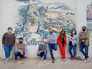 Els fundadors del partit independent Sentit Comú