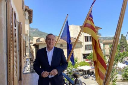 Simarro carrega contra el Govern: "Que no hagin vacunat als policies és una vergonya"