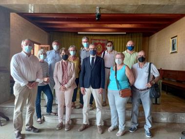 El consol ha estat rebut a la Sala Magna.