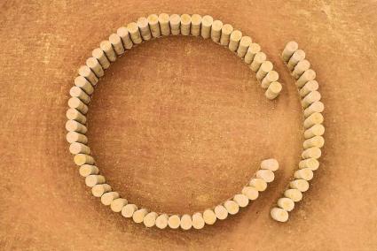 El teatre ja s’ha dotat d’il·luminació, dispositiu de seguretat i banys.