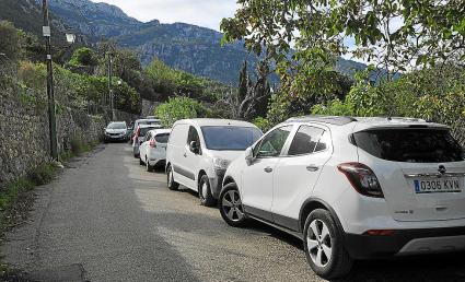 Els veïnats fa anys que reclamen una solució al caos circulatori del llogaret.