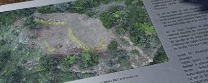 Estat en què ha quedat un dels panells.