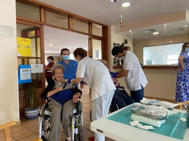Tercera tanda de vacunació per als usuaris de la residència