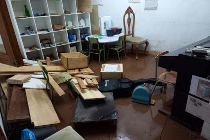 Evacuats els infants de l'escola de Fornalutx per la inundació de les instal·lacions