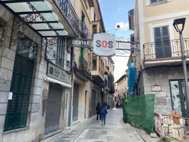 SOLLER - LOS COMERCIOS DE SOLLER Y DEL PUERTO SE AGRUPAN PARA AFRONTAR LA CRISIS JUNTOS.