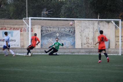 La jugada de l'únic gol del partit obra de Santi Sastre.