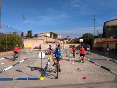 La policia cerca com crear vies ciclables on les ‘bicis’ siguin el vehicle preferent