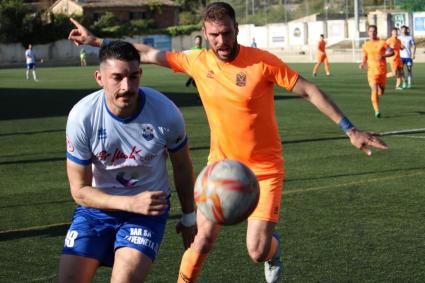 Marc Esteve, autor del gol, en una acció del partit