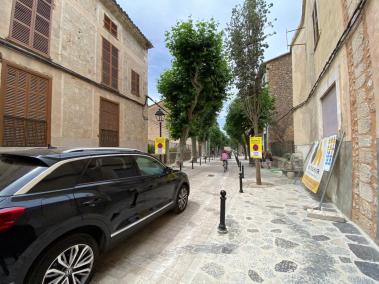 Obert al trànsit el carrer de la Gran Via