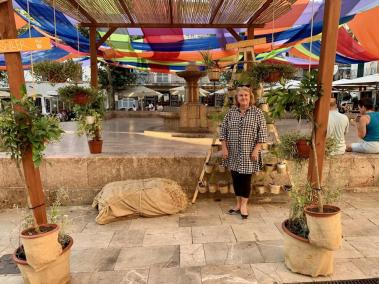 Shirley Roberts és la directora de Soller Web, a més de col·laborar amb el Majorca Bulletin. M.B.R.