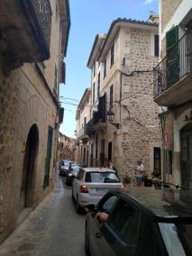 Els cotxes s'han trobat de front. Foto: L. R.