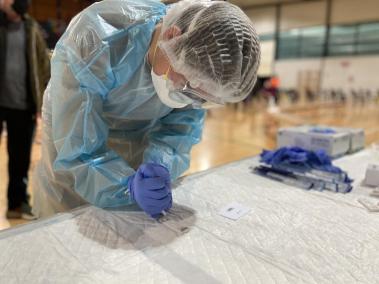 El primer dÃ­a de cribado se salda con 1.136 test y la detecciÃ³n de cinco positivos.