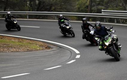 Els motoristes són els habituals protagonistes de les carreres il·legals a la Ma-10.