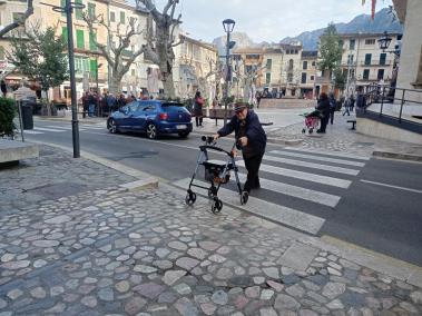 Els afectats sol·liciten millores al municipi per fer front als obstacles que es troben.