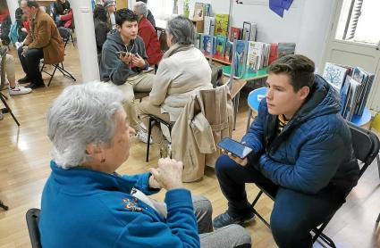Durant tota la setmana la Vall ha celebrat activitats en motiu del 8 de Març on no hi ha faltat un acte intergeneracional per preservar la memòria.
