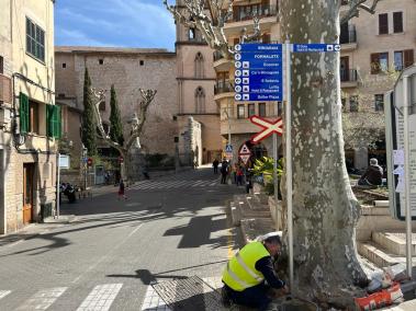 Imatge dels nous indicadors situats en el centre de Sóller.