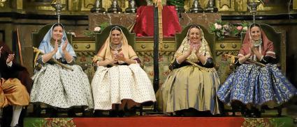 Esperança Oliver i Magdalena Mestre agafaren el relleu a les seves predecessores, les Valentes Dones de 2022, Maite Mas i Marta Bauzá.