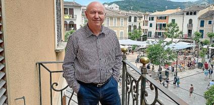 Nadal es descriu com «una persona més propera, d’escoltar a la gent i de carrer».