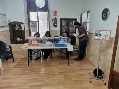 Una de les meses de l'Horta, ubicada a l'escoleta Mondaura.