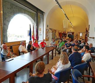 La reunió a l’oratori de Sant Ramon de Penyafort, al Port.