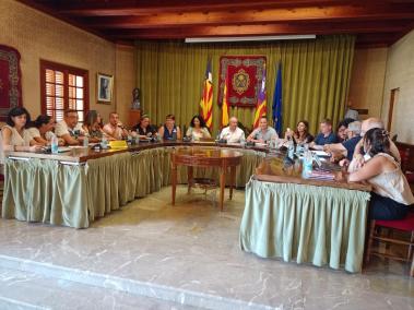 El nou equip de govern tendrà tres dedicacions exclusives i la batlia