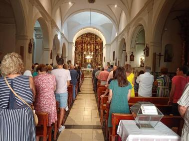 Molts fidels acudiren a la missa de la patrona presidida per Mn. Miquel Mulet.