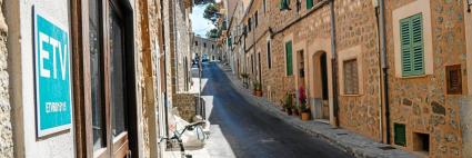 El Consell vol posar fre al lloguer vacacional irregular.